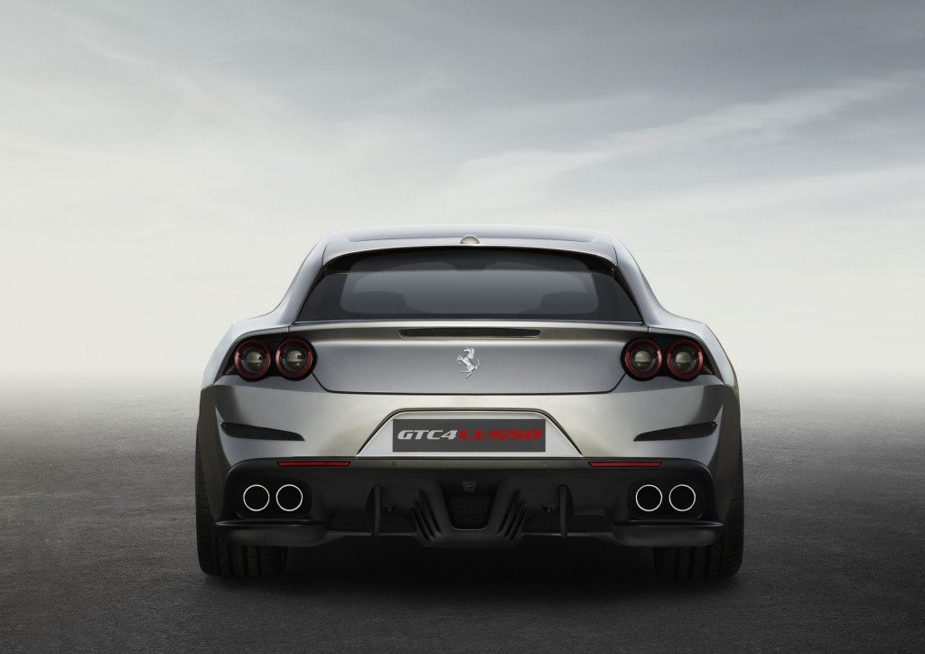 Ferrari_GTC4Lusso_06
