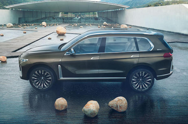 BMW Concept X7 iPerformance