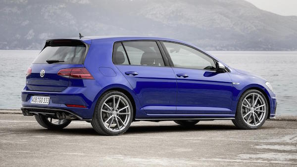 Volkswagen Golf R Performance Pack Opsiyonuna Kavustu Autocar
